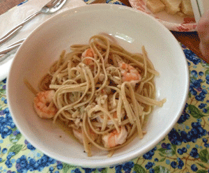 photo of linguine with clam sauce